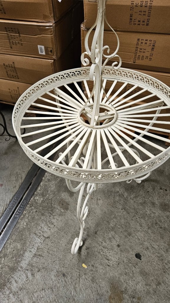 ETAGÈRE / PLANTENREK / WHITE / ROND, Nieuw, Metaal, Info@huisentuindecoratiemarie.nl, Huis en tuin decoratie marie