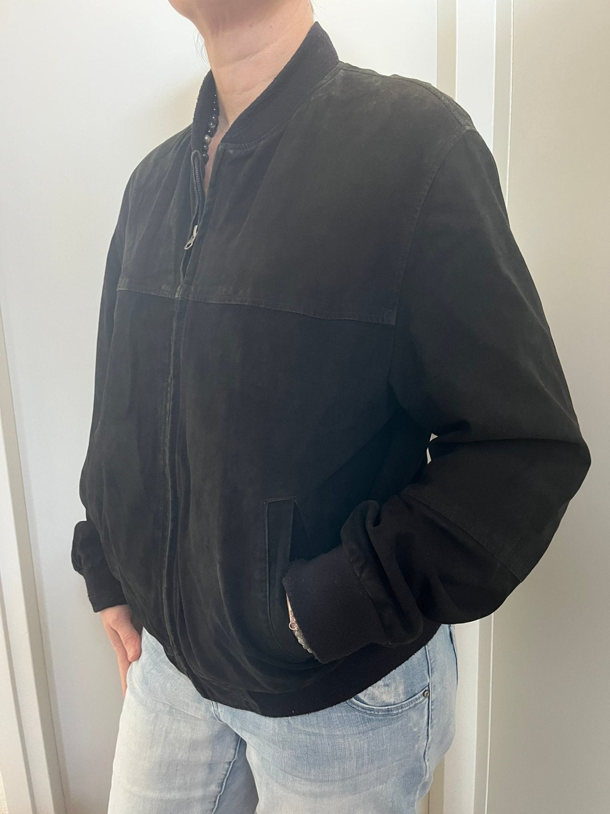 Suede Leren zwarte jas maat 48 Tailor & Son, Kleding | Heren, Jassen | Winter, Ophalen of Verzenden, Gedragen, Maat 48/50 (M)