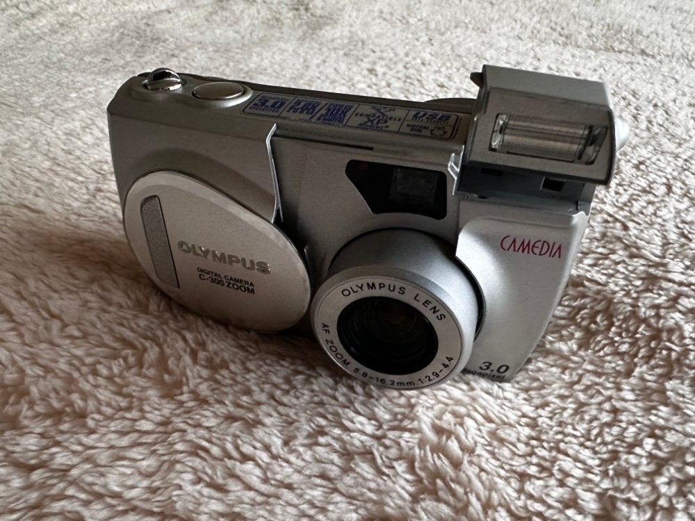 Olympus Camedia C-300 / D-550 digitale camera, Gebruikt, Verzenden, Olympus, Compactcamera