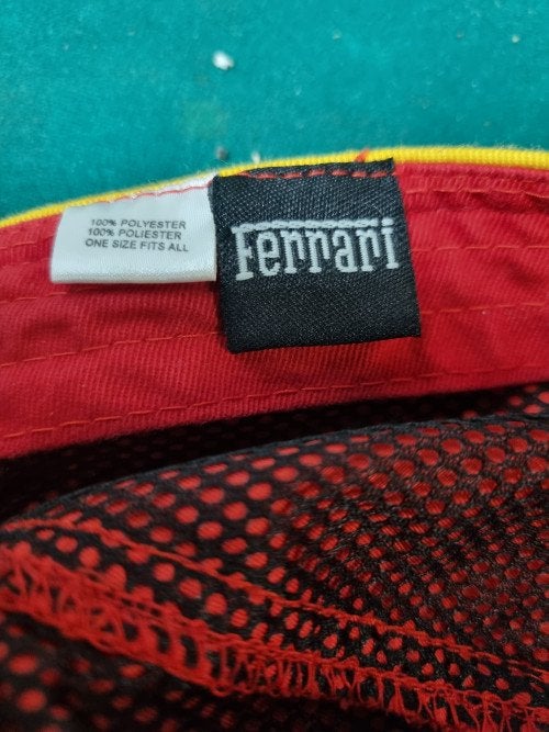 ferrari head bandana vintage, Kleding | Heren, Hoeden en Petten, Ophalen of Verzenden, 'T Olde Gre-j, Info@toldegrej.nl, Endepoelstraat 20f Didam