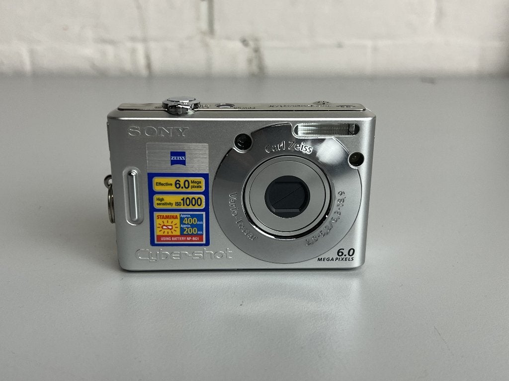 Sony DSC-W30 Camera, Ophalen, Info@Sony.com, GPS, Compactcamera