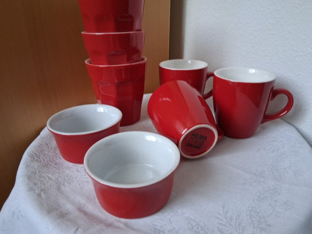 HEMA serviesdelen rood, Overige typen, Ophalen of Verzenden, Zo goed als nieuw, Overige stijlen