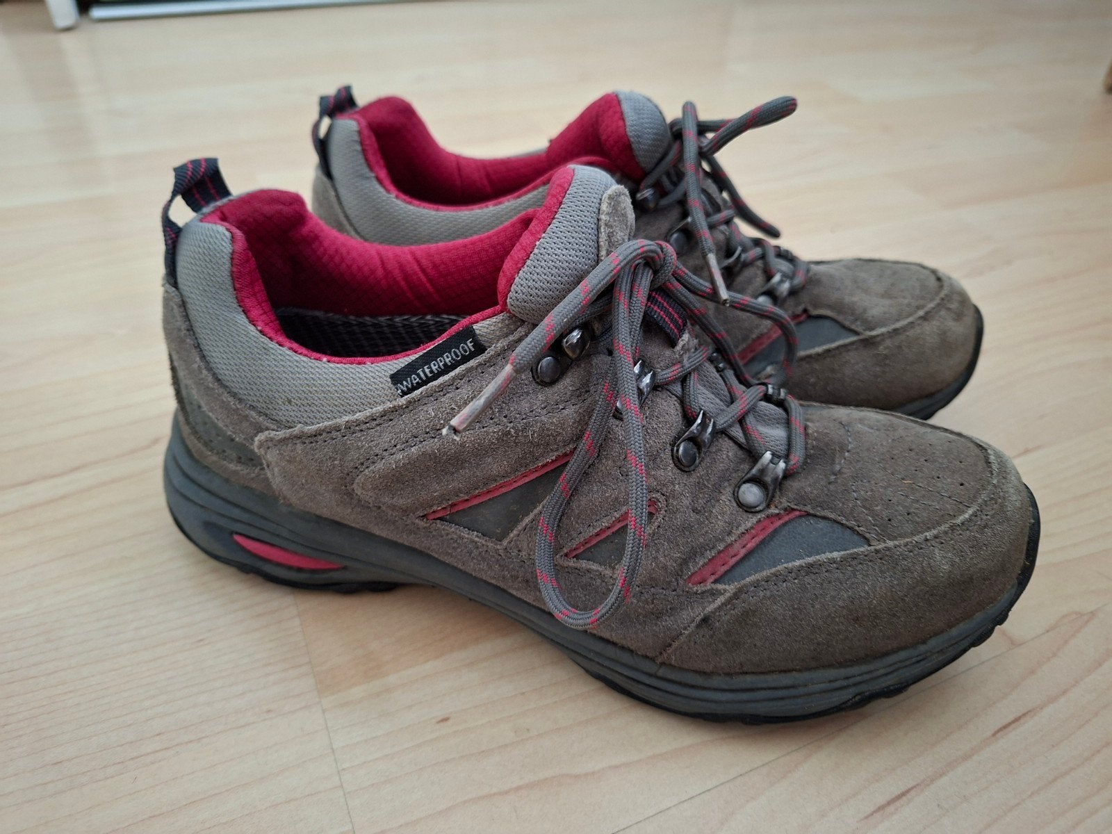 Wandelschoenen, Sport en Fitness, Bergsport en Wandelen, Ophalen of Verzenden, Gebruikt, Schoenen