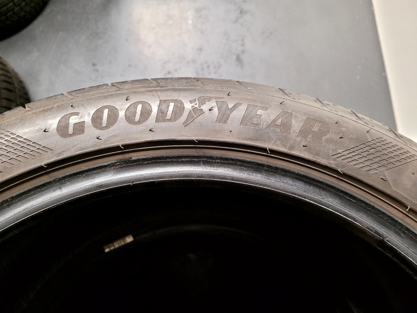 4x zgan goodyear zomerbanden 225 45 18 & 245b40 18 breedset, Ophalen, 18 inch, Gebruikt, Band(en)