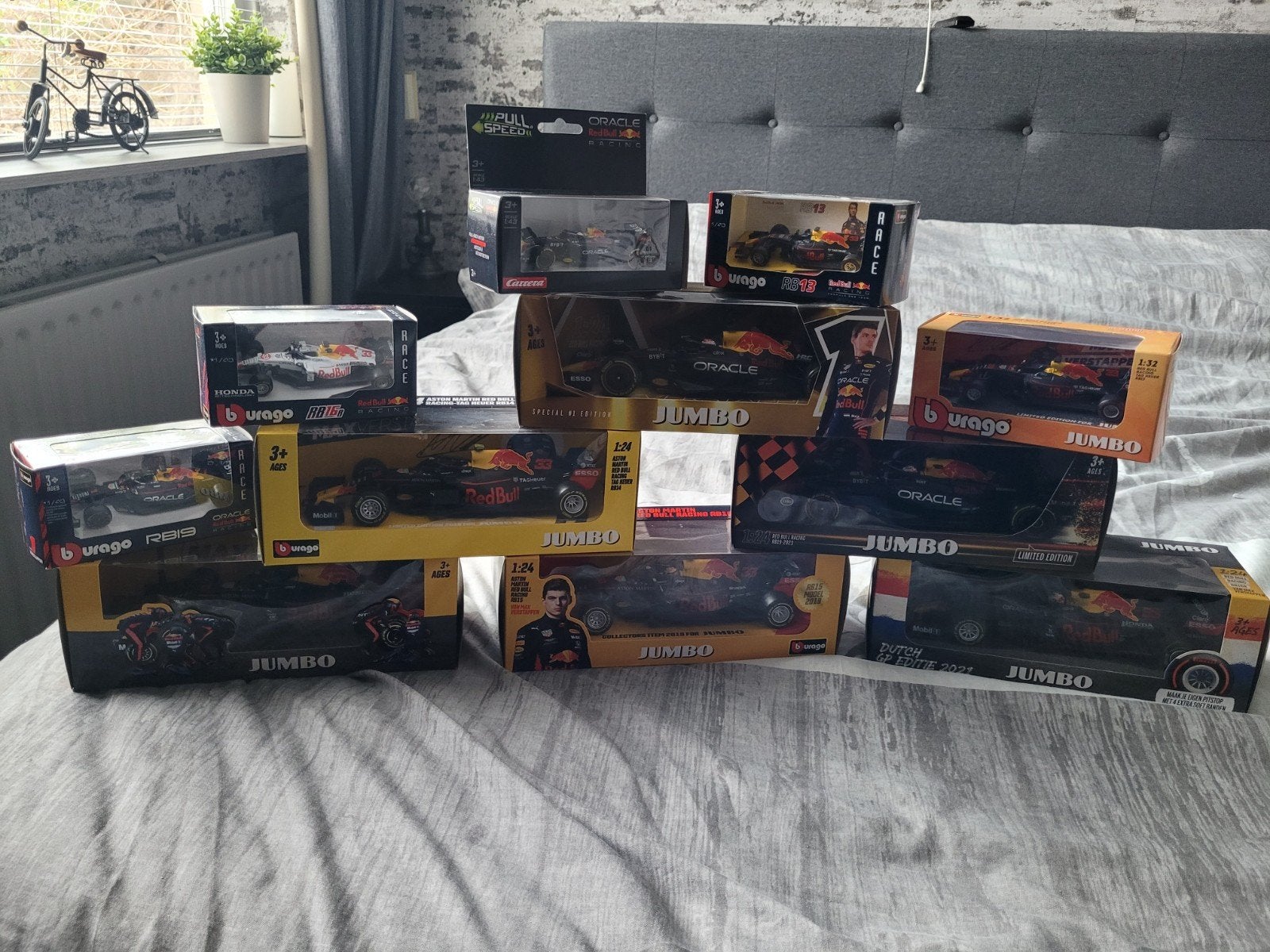 Mooie collectie Max Verstappen auto's - Nieuw in doos, Verzamelen, Ophalen of Verzenden
