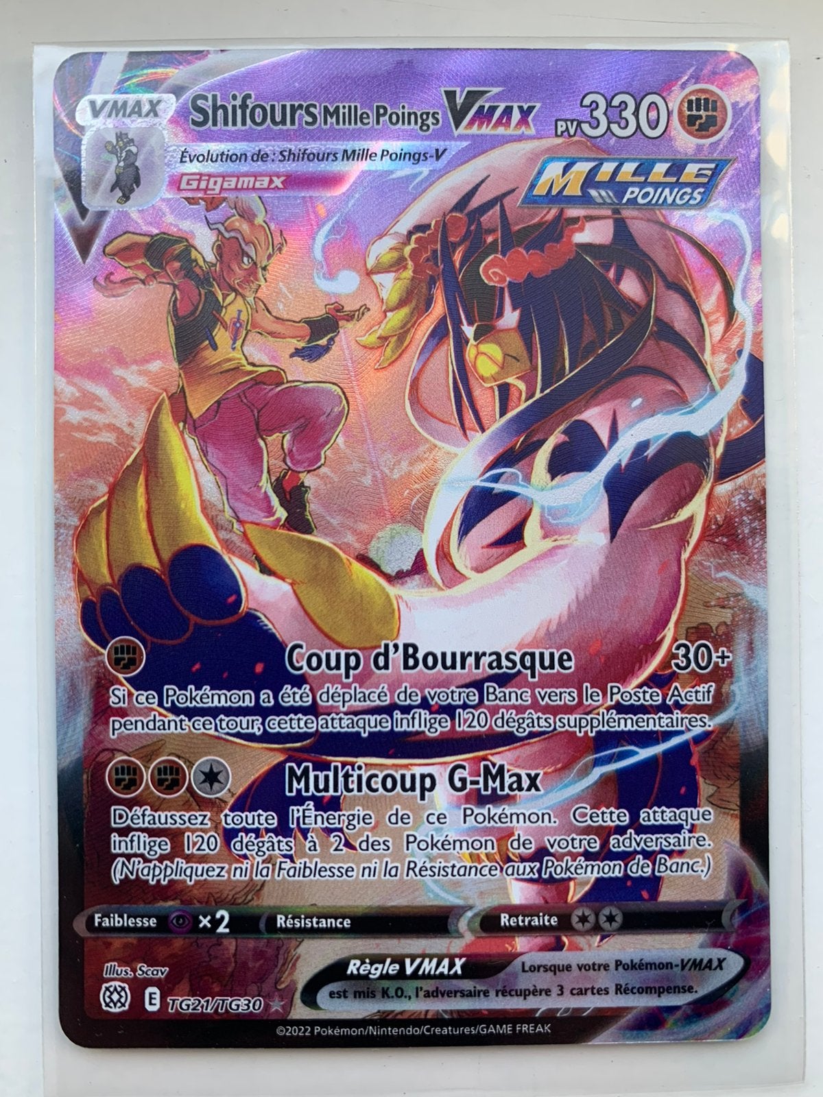 Rapid Strike Urshifu VMAX #TG21/TG30- Brilliant Stars,French, Hobby en Vrije tijd, Ophalen of Verzenden, Nieuw, Losse kaart