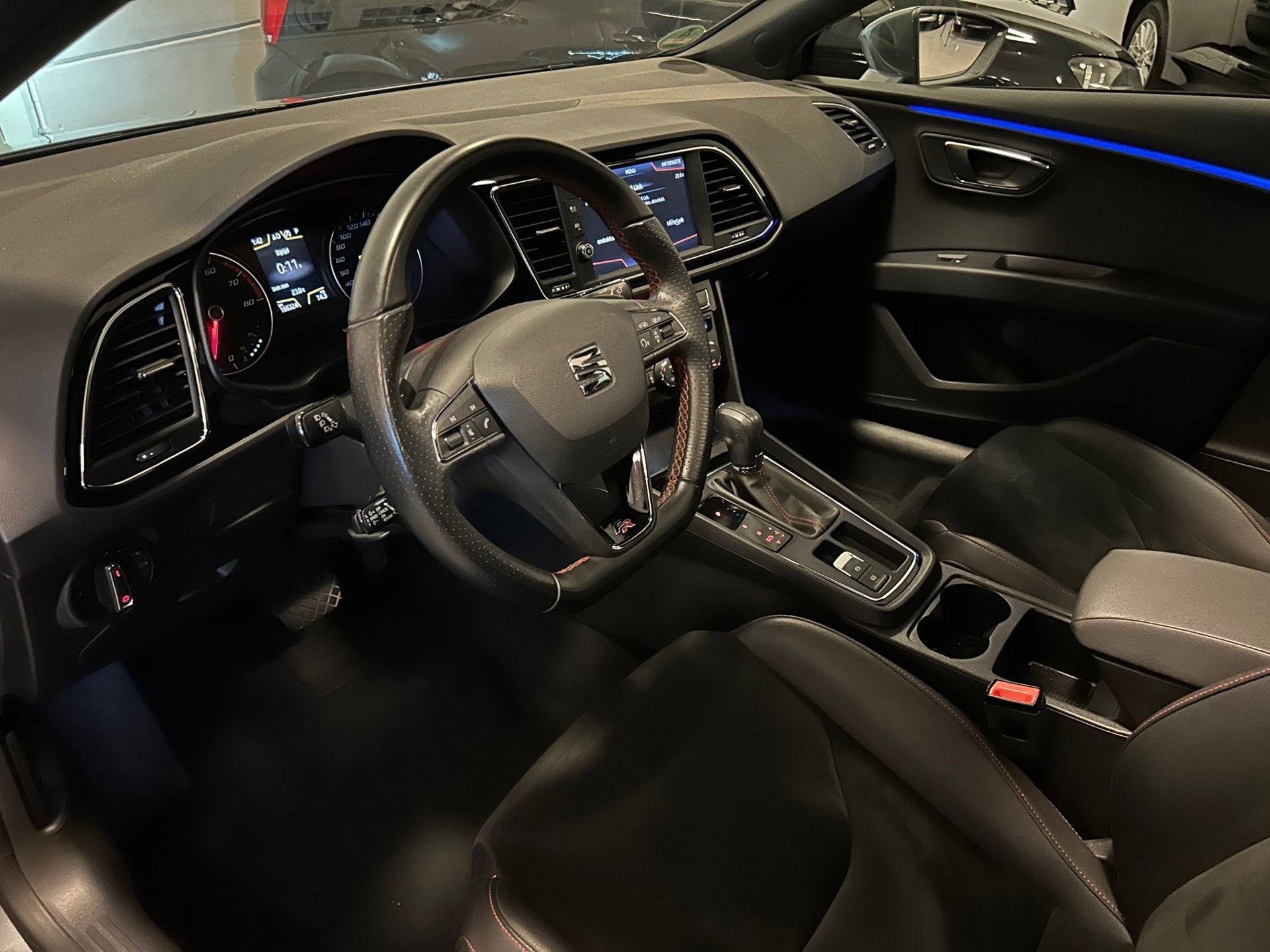 Seat LEON 1.4 EcoTSI FR Connect Automaat Pano Cruise Led Sto, Auto's, Gebruikt, 4 cilinders, 150 pk, Leon