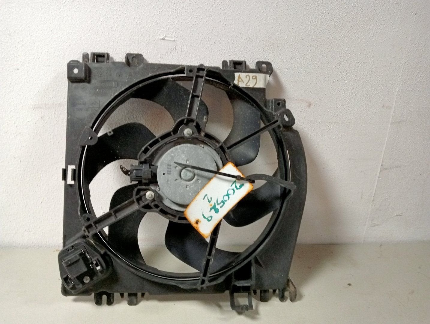 Renault CLIO Mk3 1.5 dCi Radiator Koelventilator 1831442016, Gebruikt, -, Renault, -