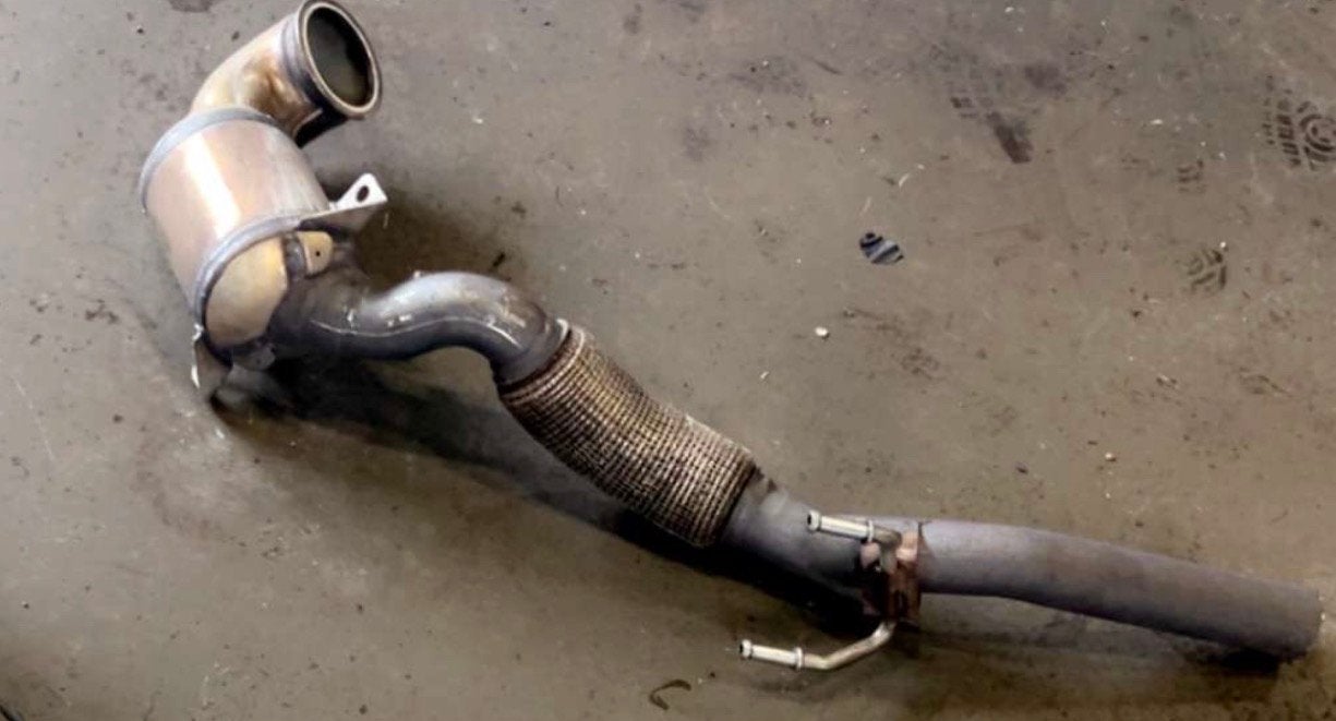Standaard downpipe polo GTI, Ophalen, Gebruikt