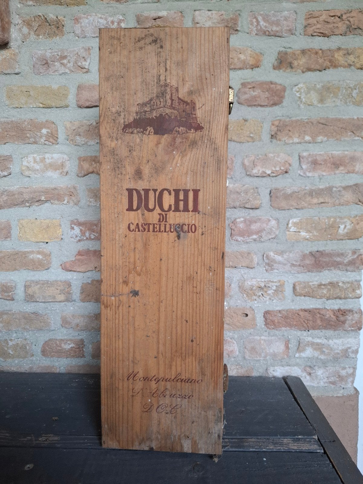 Duchi di castelluccio, Ophalen, Rode wijn