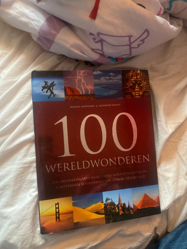 100 Wereldwonderen: Unieke Natuur & Bouwwerken, Boeken, Ophalen of Verzenden, Zo goed als nieuw, Natuur algemeen