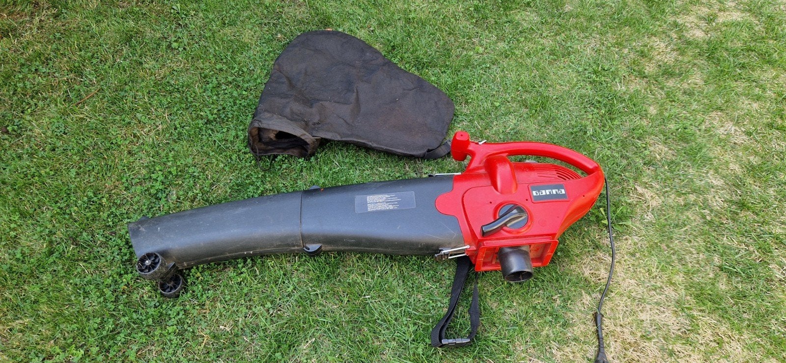 Te Koop Bladblazer Gamma 2000w, Ophalen, Gebruikt, Handgedragen, Met opvangzak