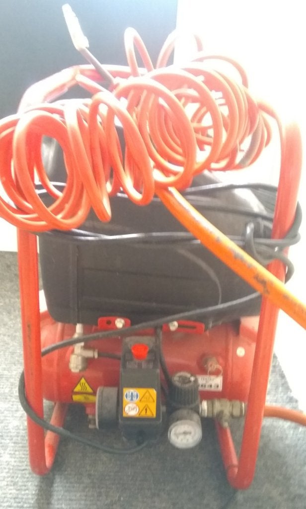 Fini Ciau 6/OL1850 compressor, Doe-het-zelf en Verbouw, Compressors, Minder dan 25 liter, Ophalen of Verzenden, Zo goed als nieuw