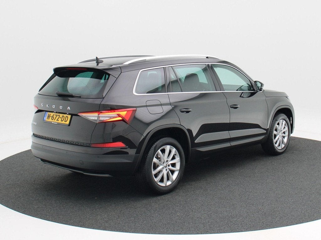 Skoda Kodiaq 1.5 TSi 150 Pk Automaat Business Edition | Nieu, Auto's, Skoda, 4 cilinders, 150 pk, Leder en Stof, Zwart