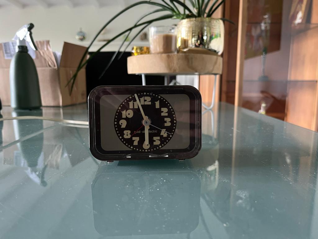 Retro wekker jaren '70 - werkend - good-old-electric, Ophalen of Verzenden, Gebruikt, Analoog
