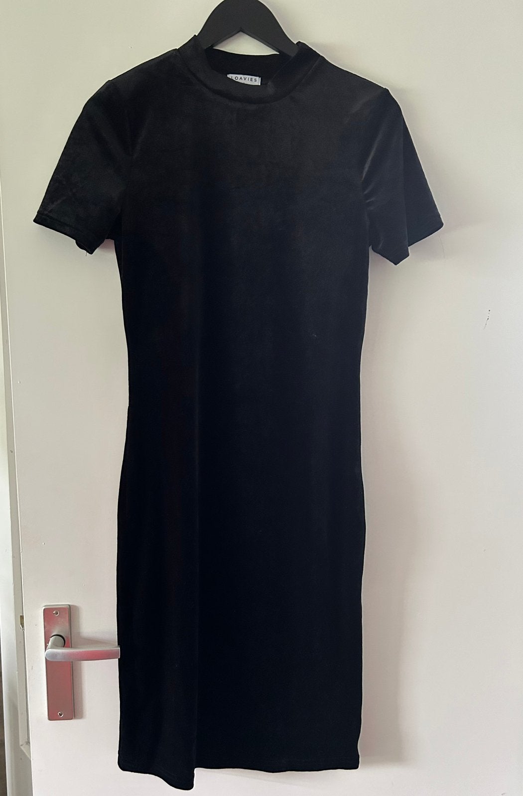 Loavies zwarte fluwelen jurk, maat M, Maat 38/40 (M), Zwart, Nieuw, Ophalen of Verzenden
