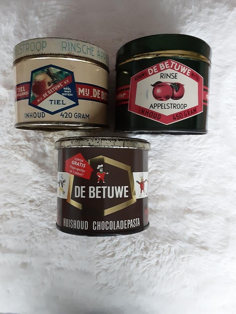 BETUWE , TIEL , Blikjes., Verzamelen, Ophalen of Verzenden, Gebruikt, Overige
