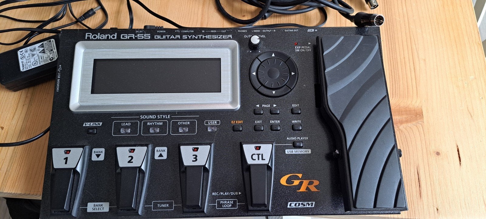 Roland GR-55GK-BK gitaarsynthesizer  (zwart), Ophalen of Verzenden, Gebruikt
