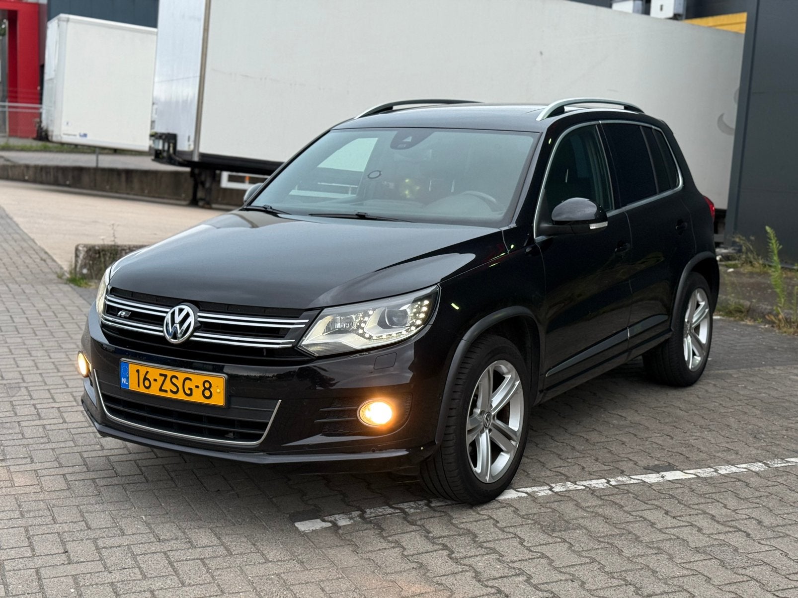 Volkswagen Tiguan 1.4 TSI 90KW BMT 2013 Zwart, Voorwielaandrijving, 15 km/l, Zwart, 4 cilinders