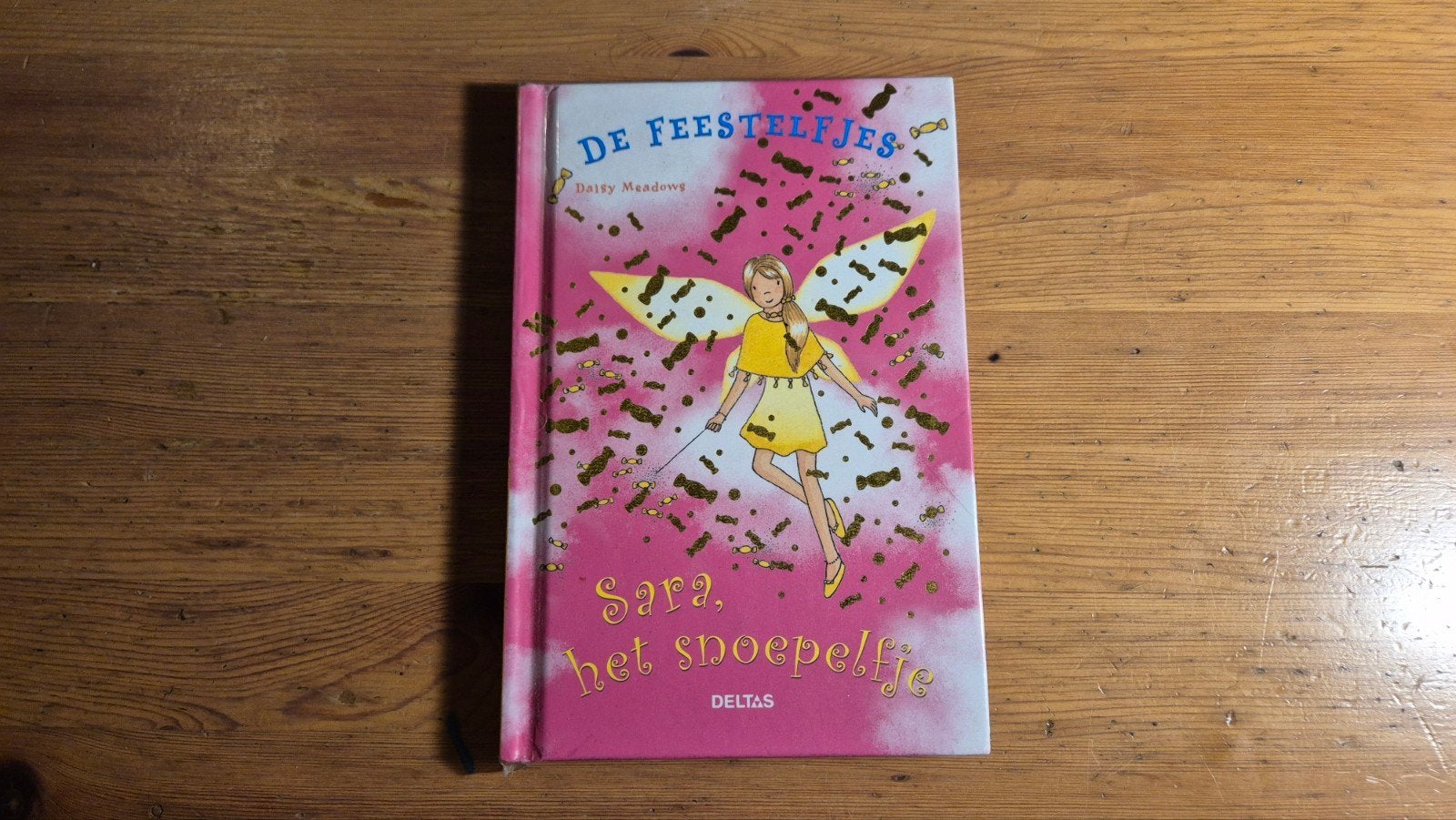 D. Meadows - 4 Sara het snoepelfje, Fictie algemeen, D. Meadows, Ophalen of Verzenden, Zo goed als nieuw