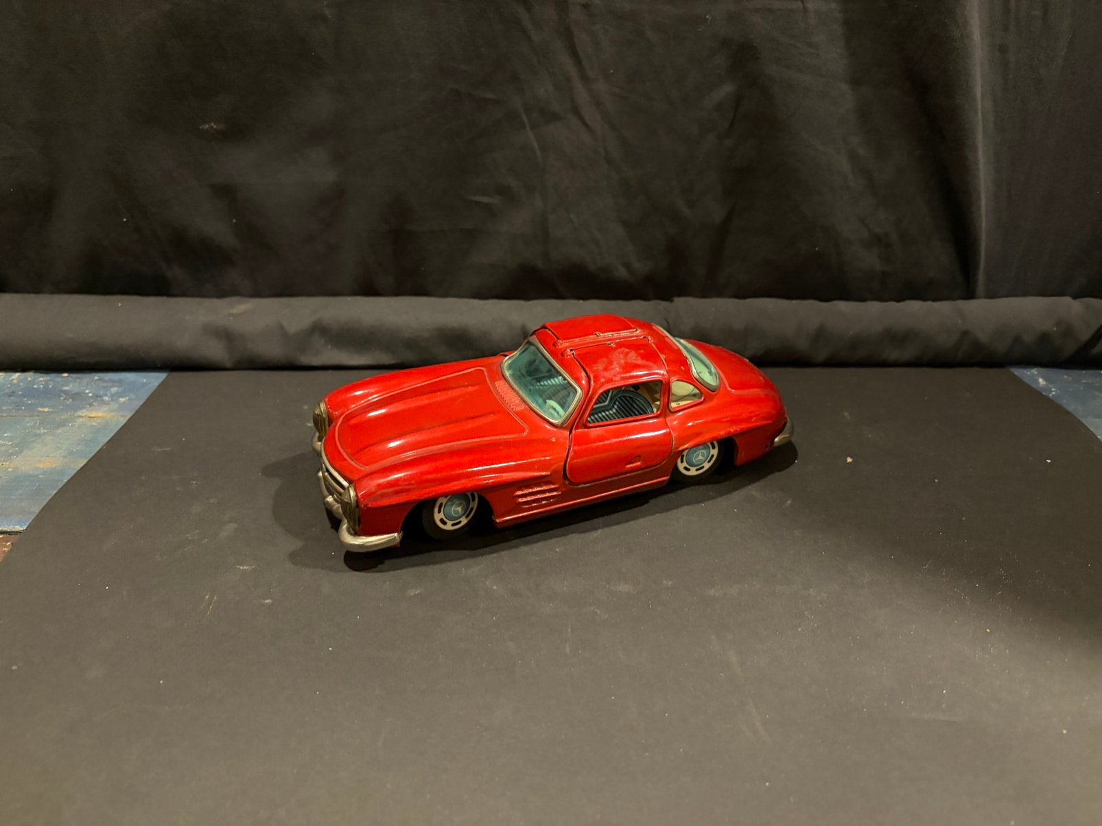 Blikken auto ( Japan ), Ophalen of Verzenden