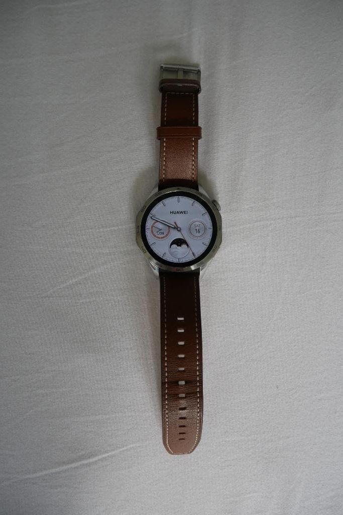 Huawei GT4 Smartwatch, Gebruikt, HUAWEI, Snelheid, Ophalen of Verzenden