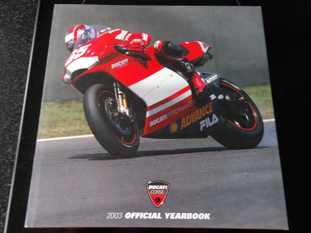 Ducati Corse 2003 Officieel Jaarboek - Motorsport, Ophalen of Verzenden, Zo goed als nieuw, Onbekend, Merk of Model