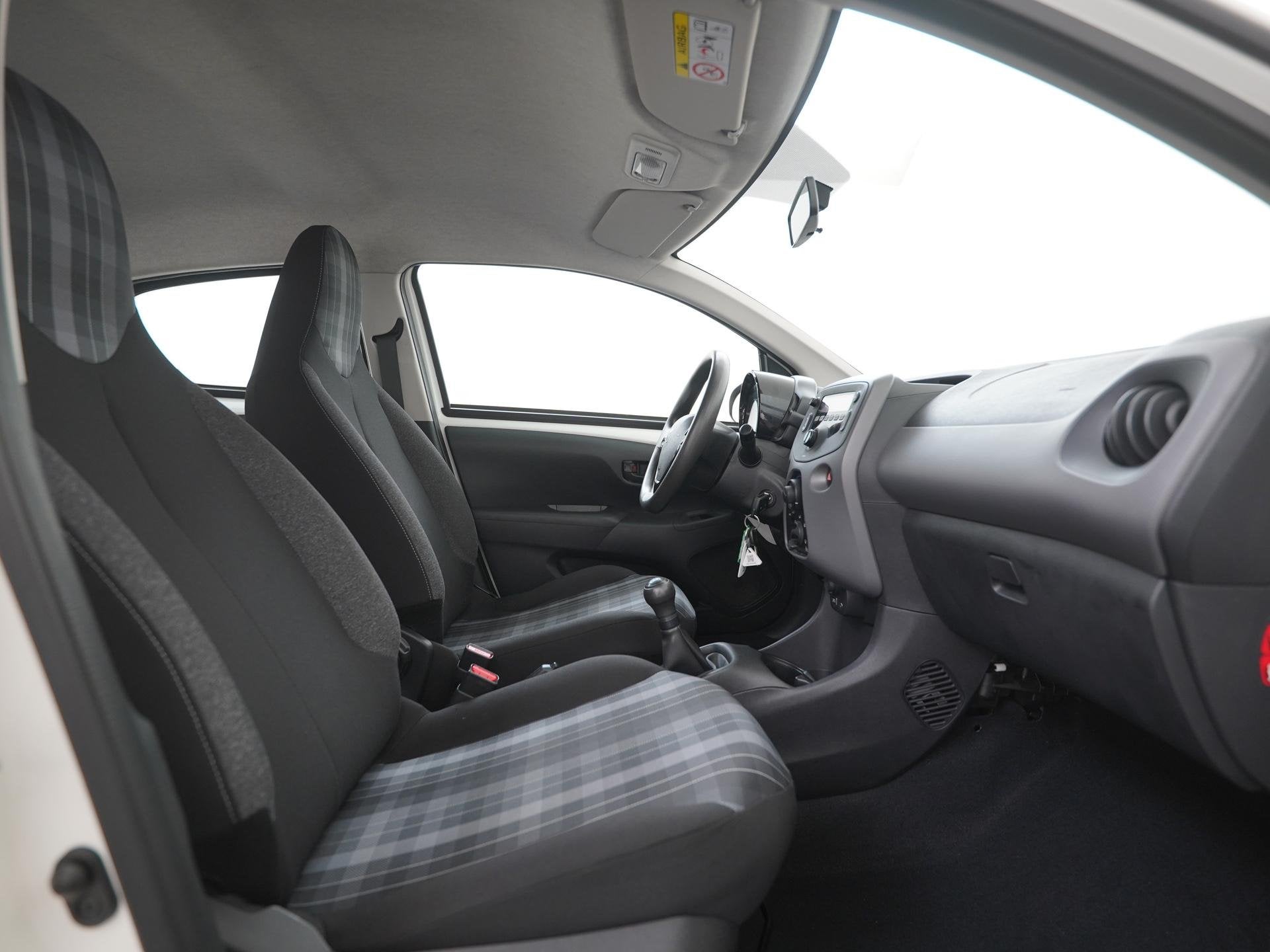 Peugeot 108 1.0 e-VTi Active TOP! | Zondag Open!, Auto's, Voorwielaandrijving, 12 maanden, Stof, Gebruikt