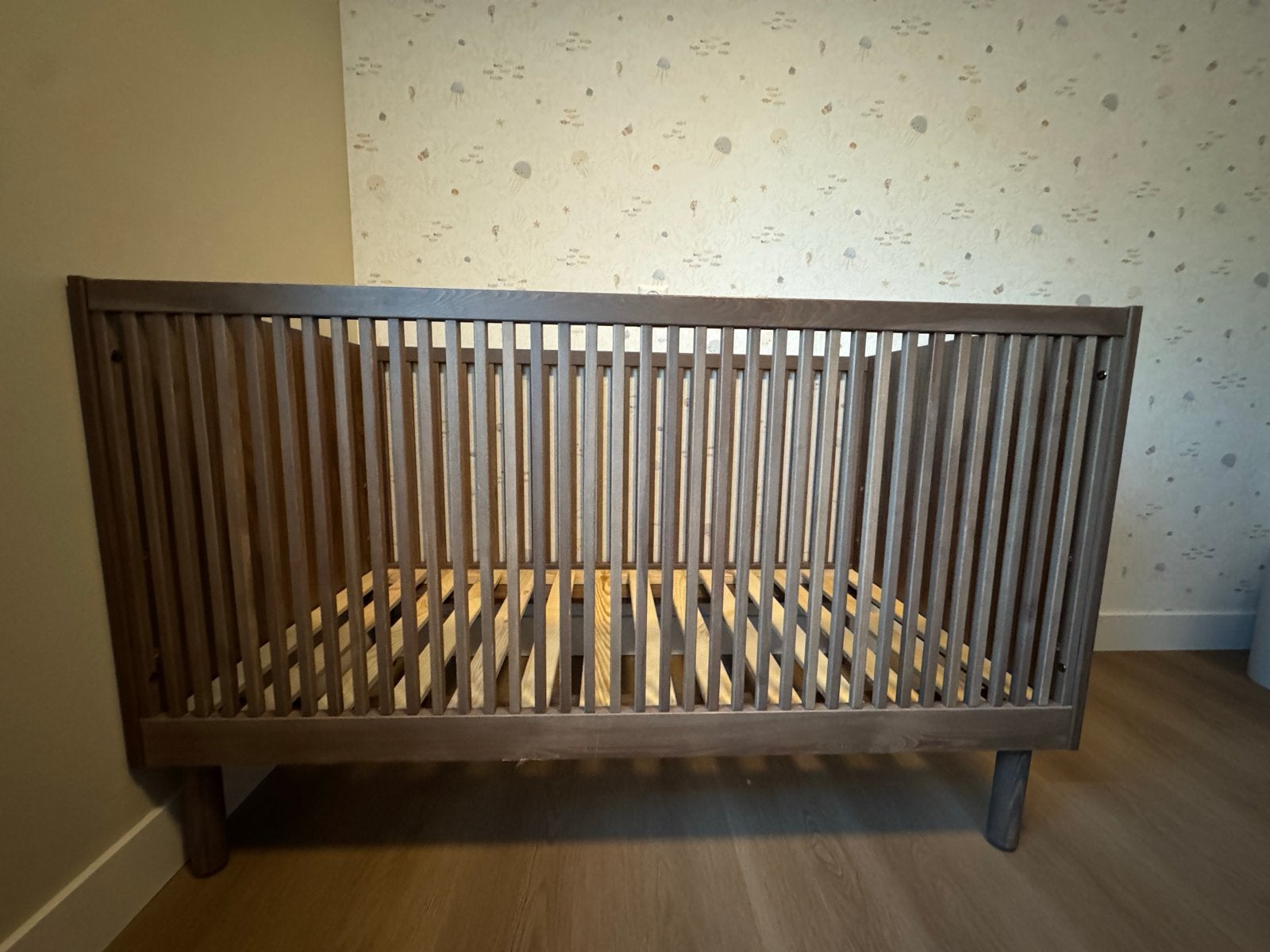 Kidsmill Ledikant Walnoot 70x140 cm, Bruin, Ophalen of Verzenden, Overige maten, Hout