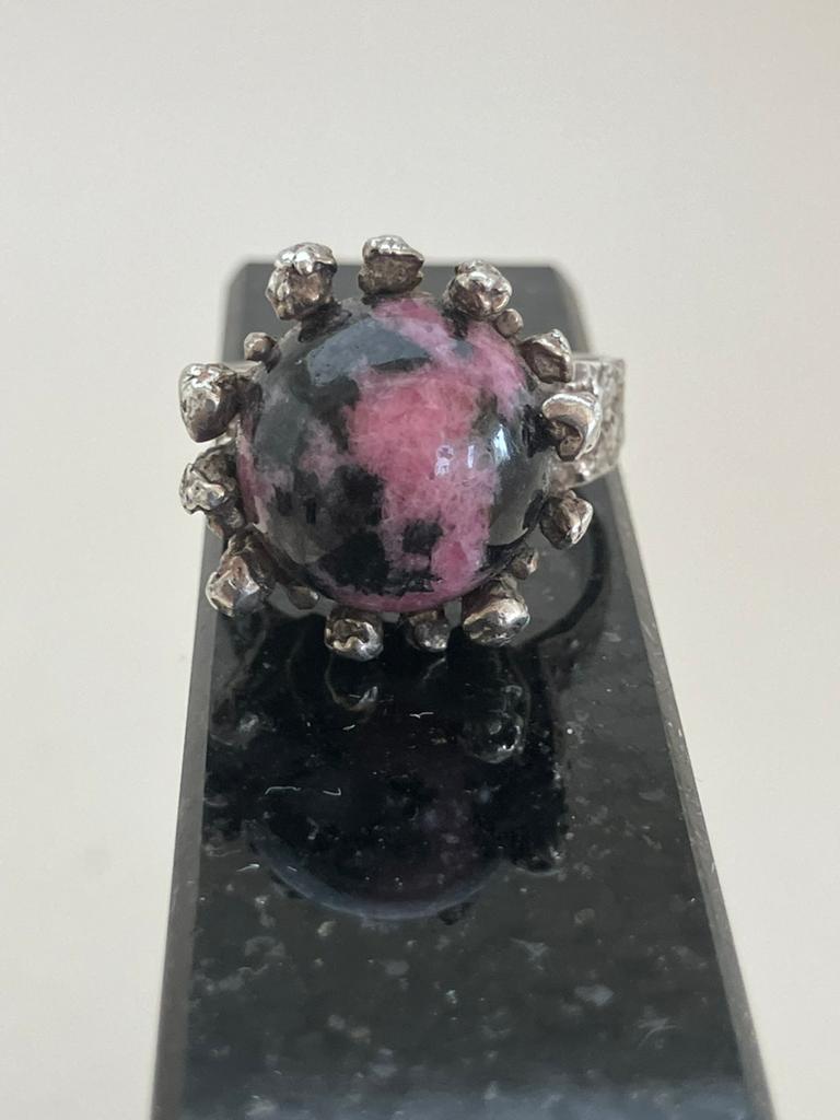 Prachtige ring met rhodochrosiet, Ophalen of Verzenden, Dame, Zilver, Kleiner dan 17
