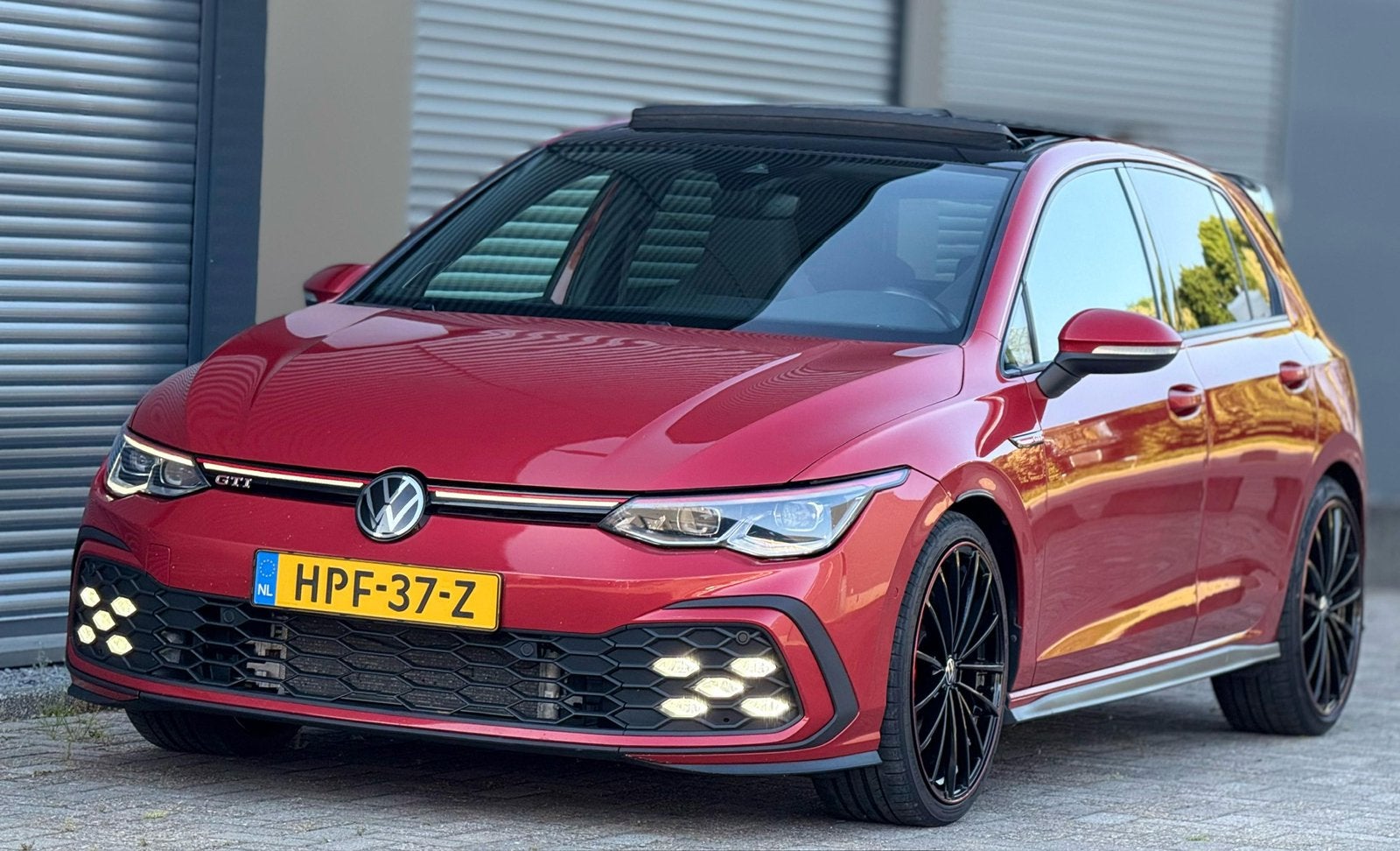 Volkswagen Golf 2.0 TSI 245pk 7-DSG 2020 Rood, 1363 kg, 4 cilinders, 1984 cc, LED verlichting