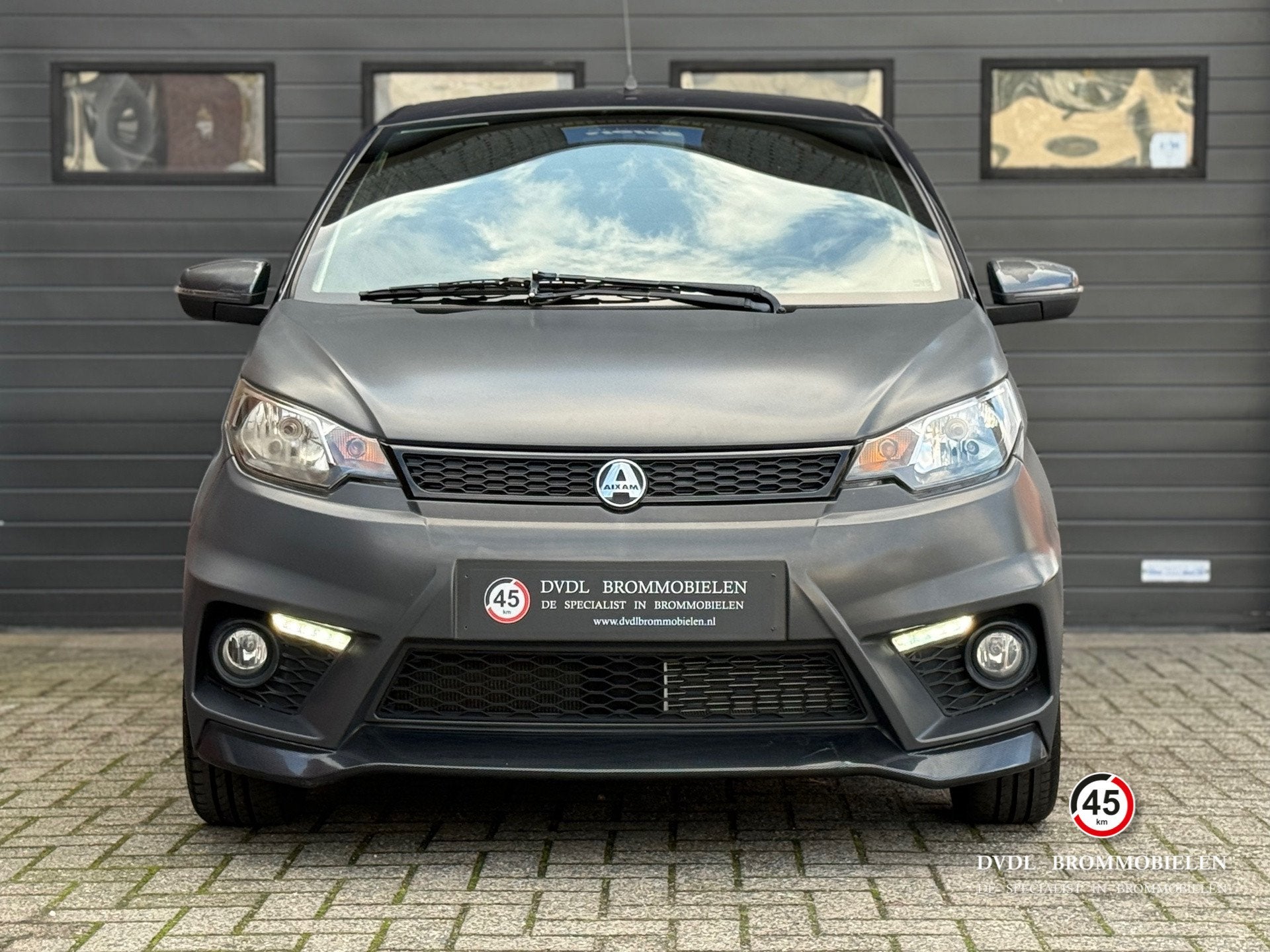 Aixam GTI Coupé Brommobiel AIRCO 2017 1e eig 37dkm BOMVOL!, Overige merken, Gebruikt, DVDL Brommobielen, Staarten 32
5281PL  Boxtel, NL