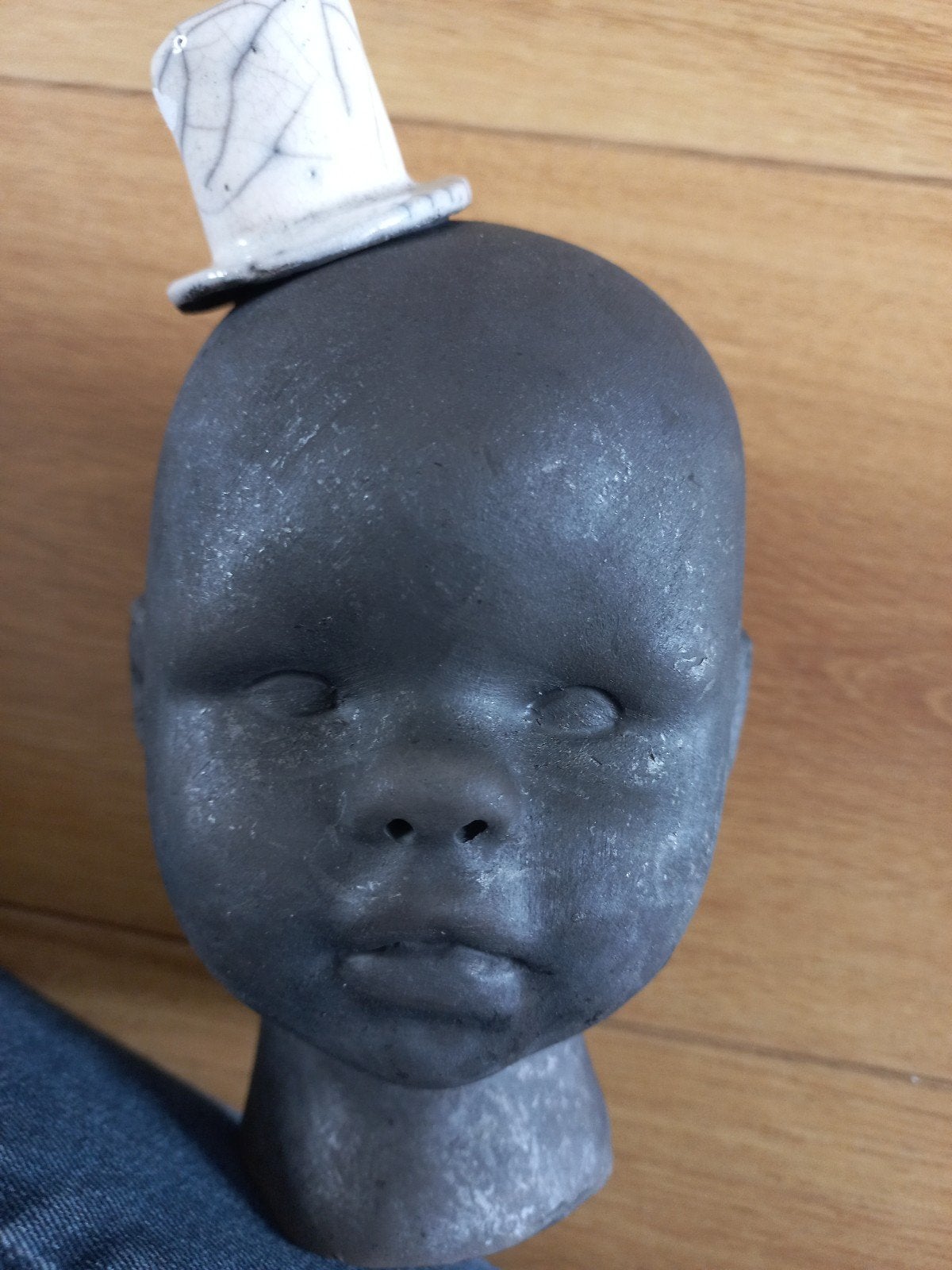 Hammar posse rakudoll zwart met witte hoed, Ophalen of Verzenden, Nieuw, Mens