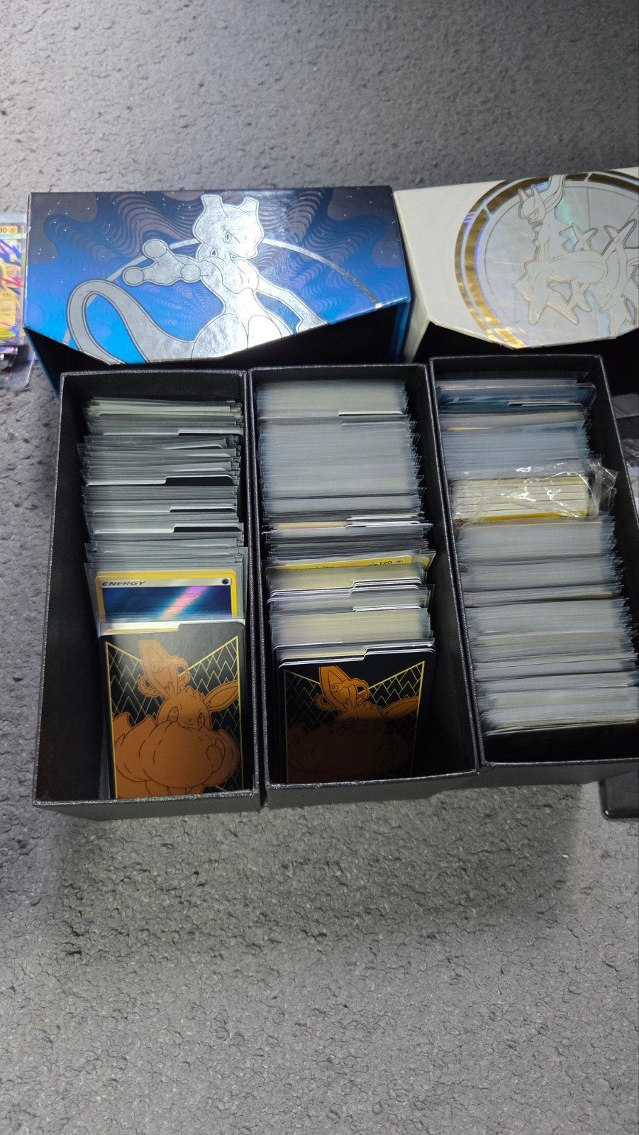 Pokémon Kaarten Bulk Collectie (2019-2026) + Accessoires, Ophalen of Verzenden, Zo goed als nieuw, Meerdere kaarten, Foil