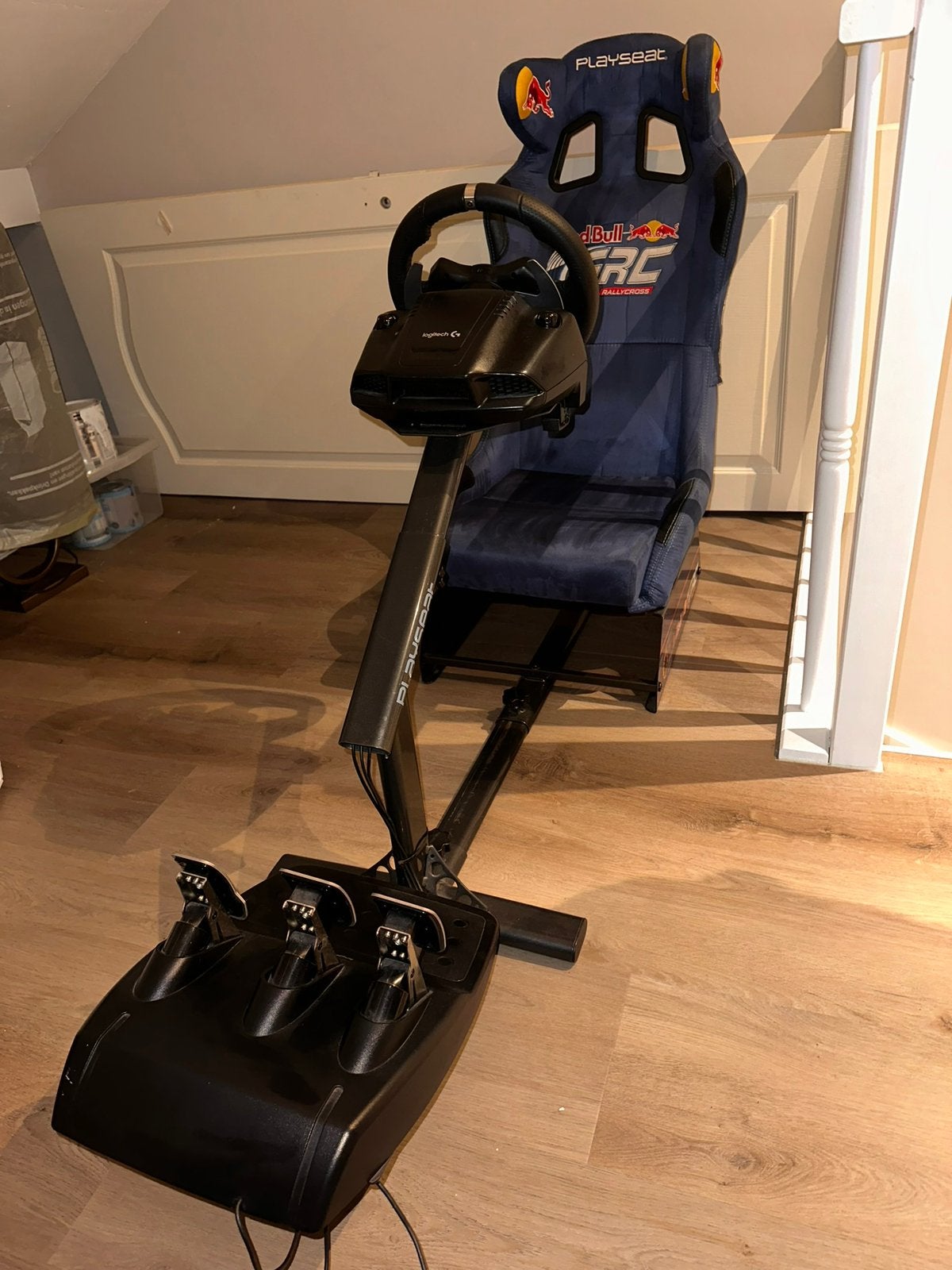 Playseat + stuur en pedalen voor PS4