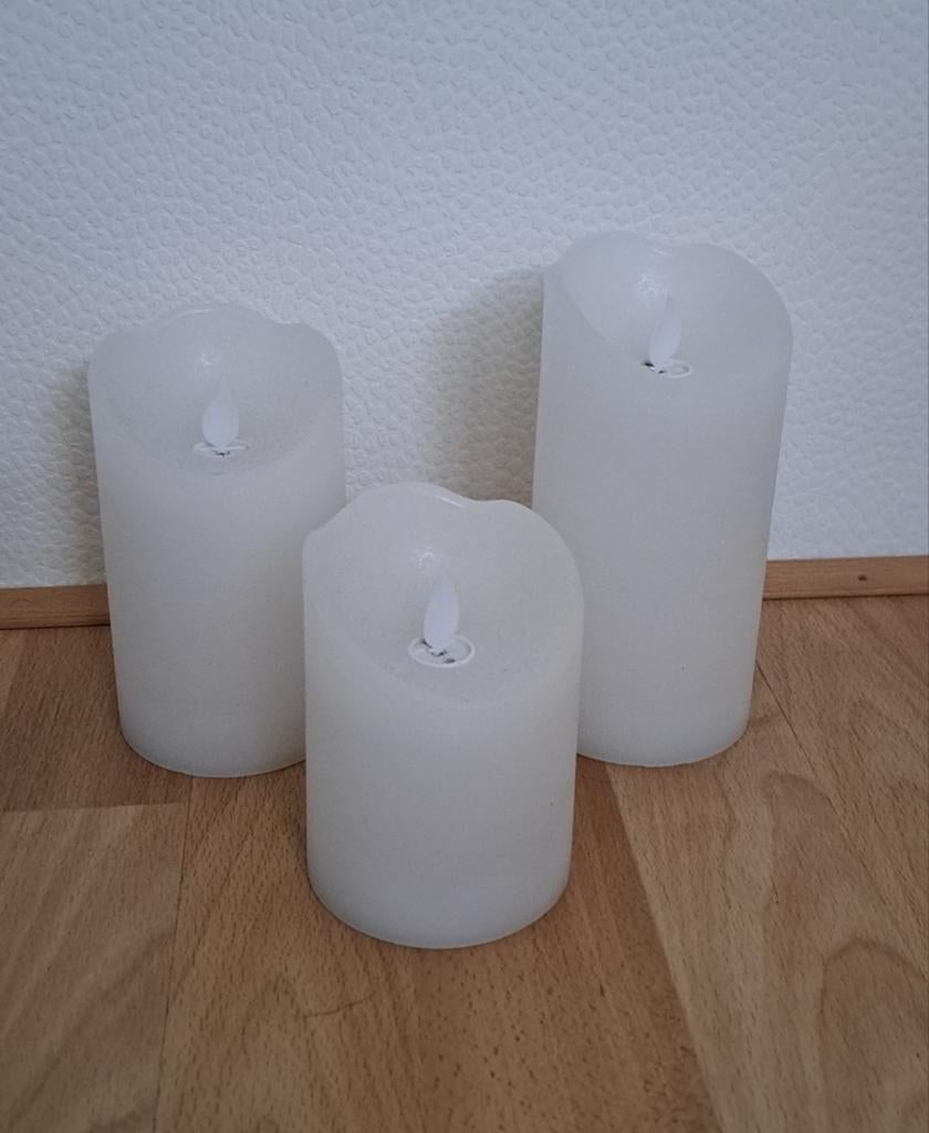 Set van 3 LED kaarsen in de kleur wit., Ophalen, Overige materialen, Wit, Nieuw