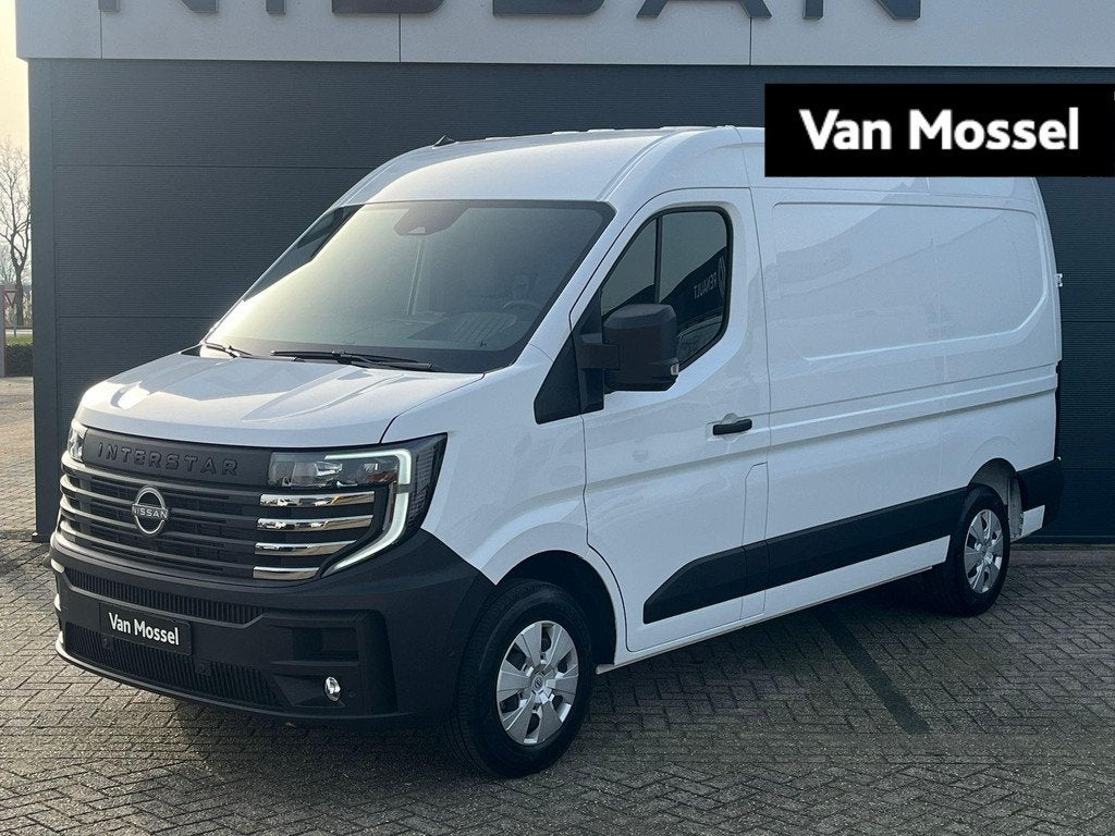 Nissan Interstar-e L2H2 Limited 87 kWh 140PK | 0,0% Rente fi, Stof, 143 pk, Wit, Nieuw