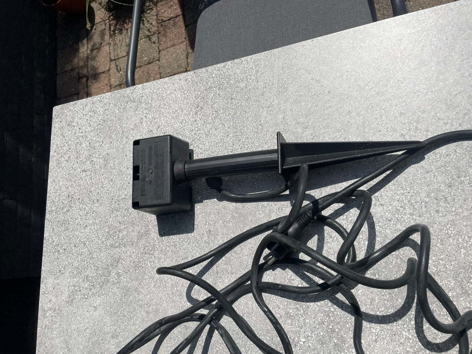 Verlengsnoer geaard met grondpen, Ophalen, Zo goed als nieuw, Kabel of Snoer