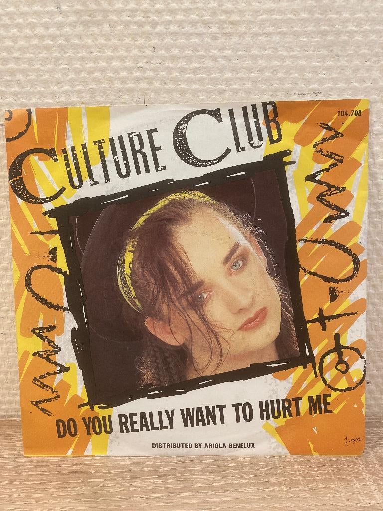 Culture Club - do you really want to hurt me 7inch single, Ophalen of Verzenden, Zo goed als nieuw, Pop