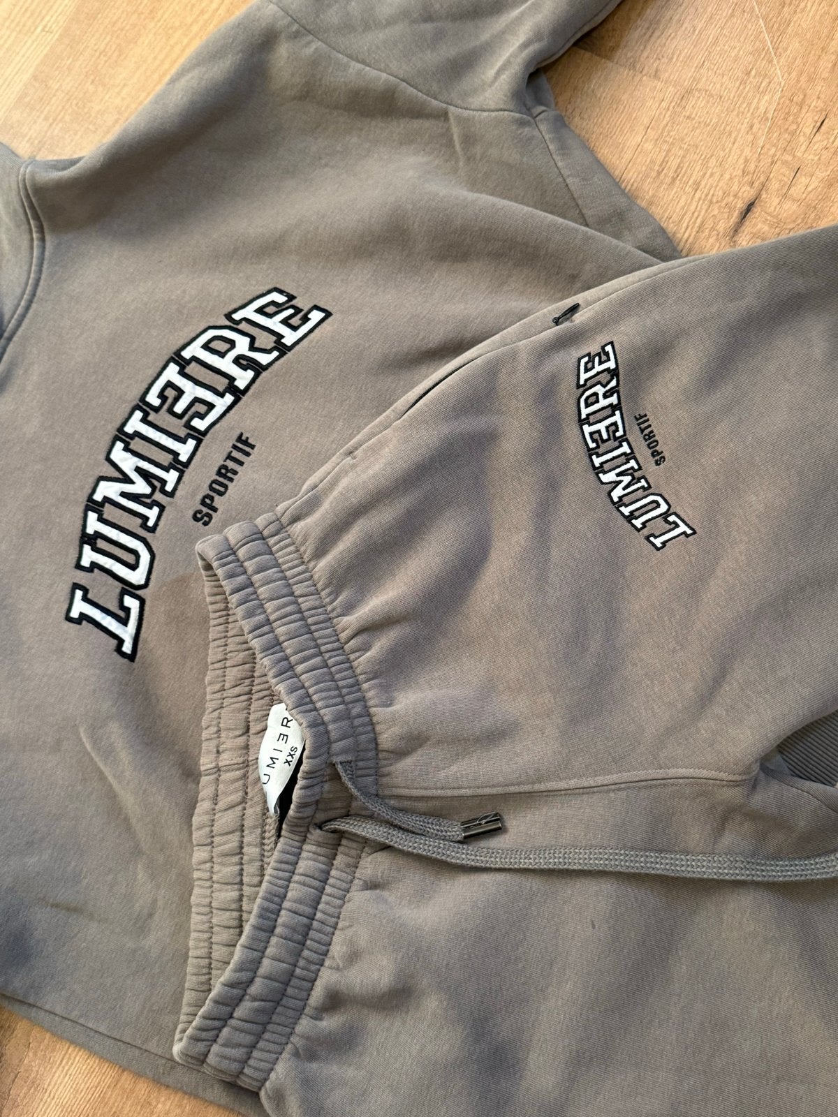 Lumiere Sportif Hoodie & Jogger Set - XXS, Ophalen of Verzenden, Zo goed als nieuw, Maat 34 (XS) of kleiner