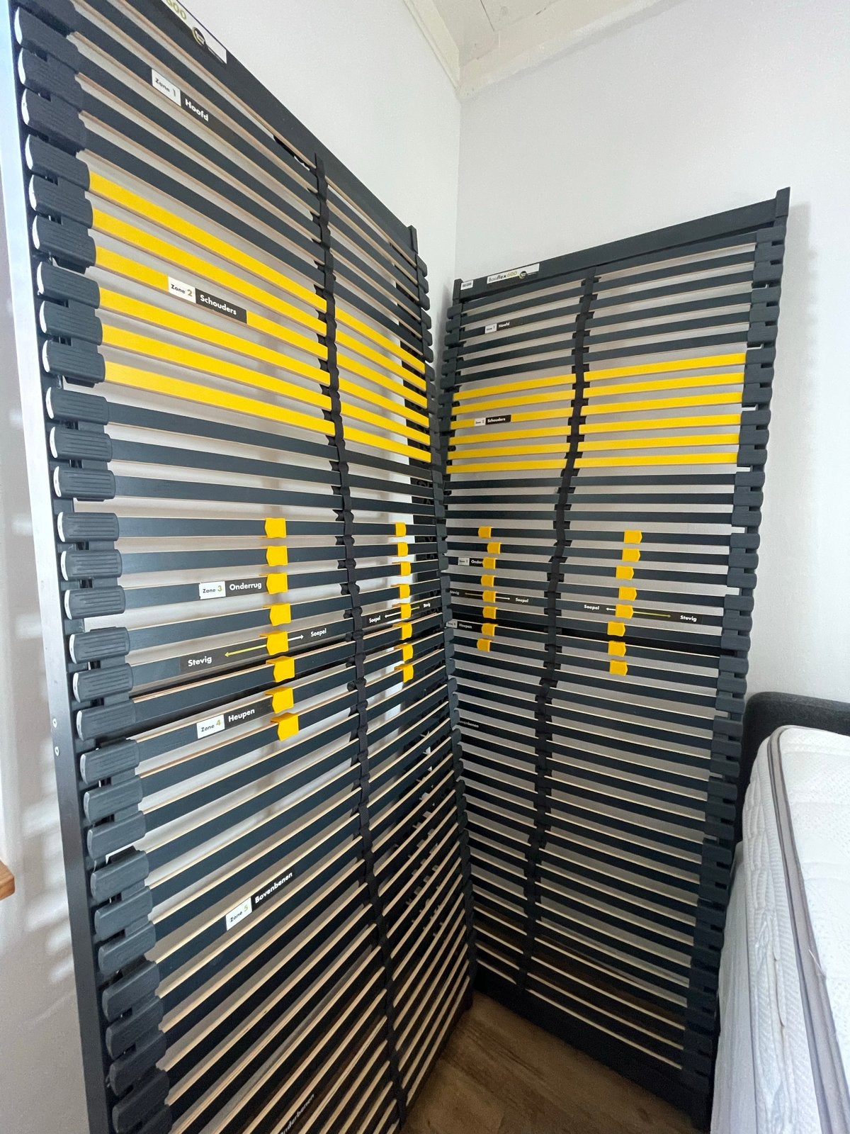 2x Beter Bed Bossflex 600 lattenbodem 80x200 cm z.g.a.n., Ophalen, Eenpersoons, Zo goed als nieuw, 80 cm