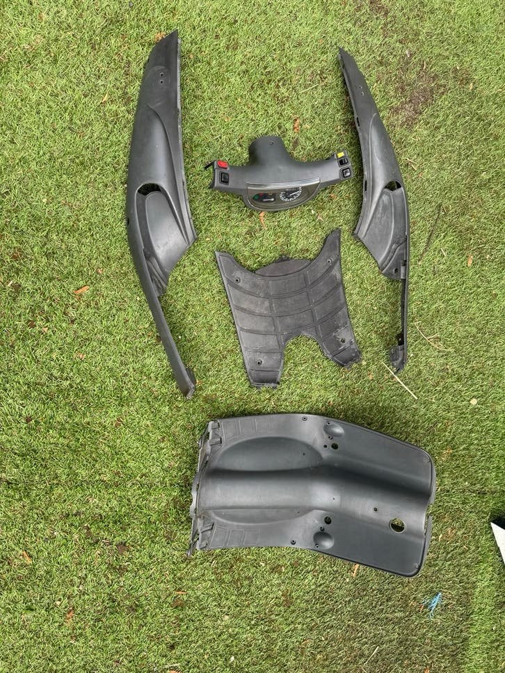 Binnenkappen set Piaggio Zip Type 3, Fietsen en Brommers, Brommeronderdelen | Scooters, Ophalen of Verzenden, Gebruikt, Kap, Piaggio