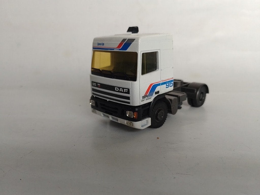 DAF 95 Space Cab trekker,  1:50, Ophalen of Verzenden, Nieuw, Bus of Vrachtwagen, Overige merken