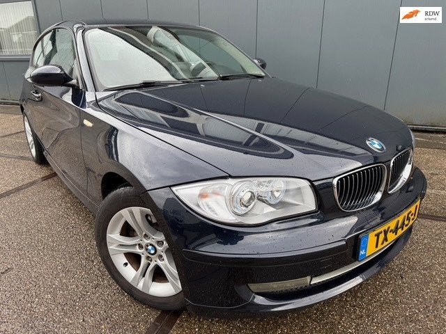 BMW 1-serie 120i | Carplay | Navi | Airco | PDC |, Auto's, Achterwielaandrijving, 4 cilinders, 665 kg, Handgeschakeld