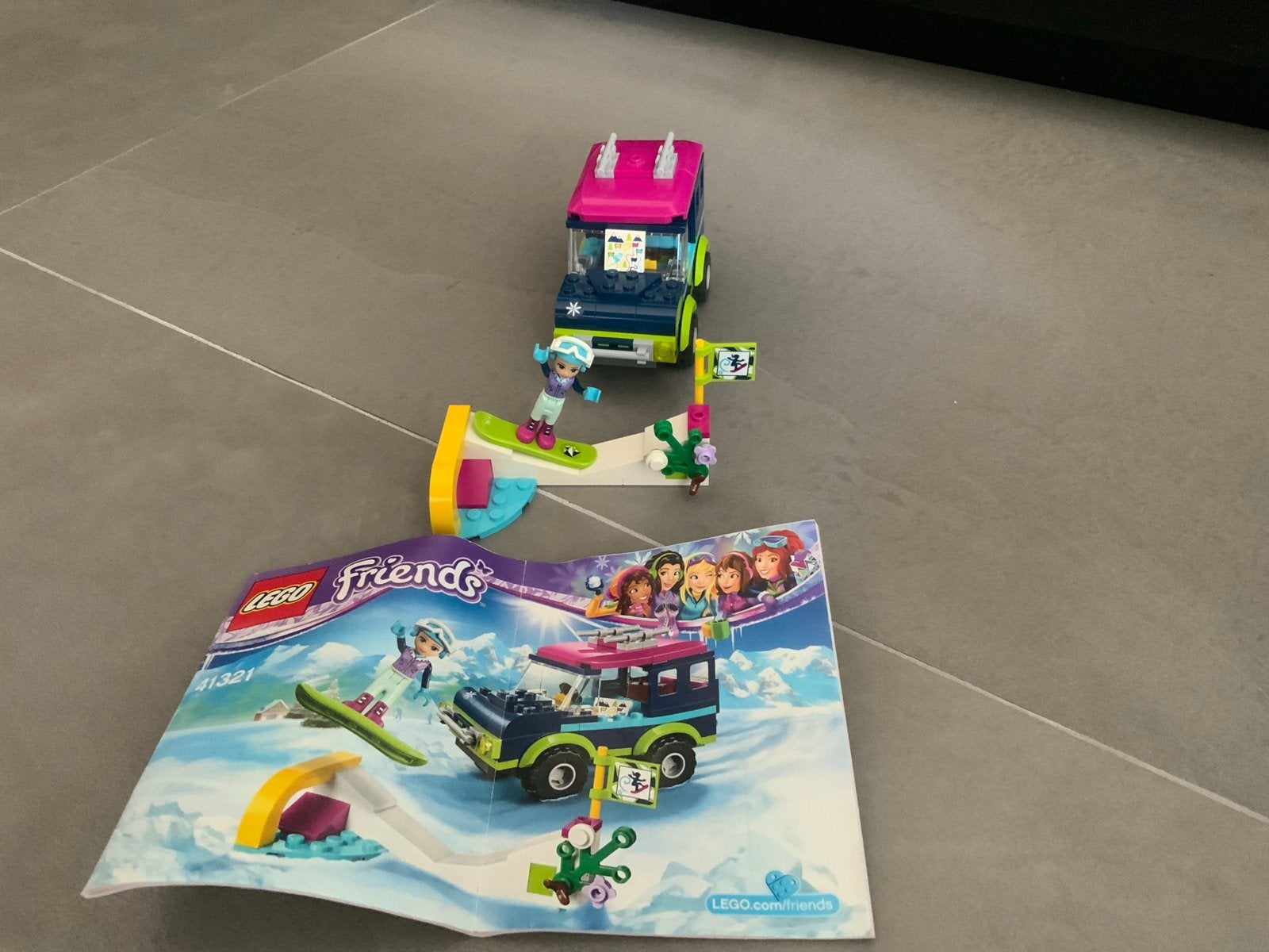Lego Friends 41321 Snow Resort Off-Roader met Mia, Gebruikt, Lego, Friends, Ophalen of Verzenden
