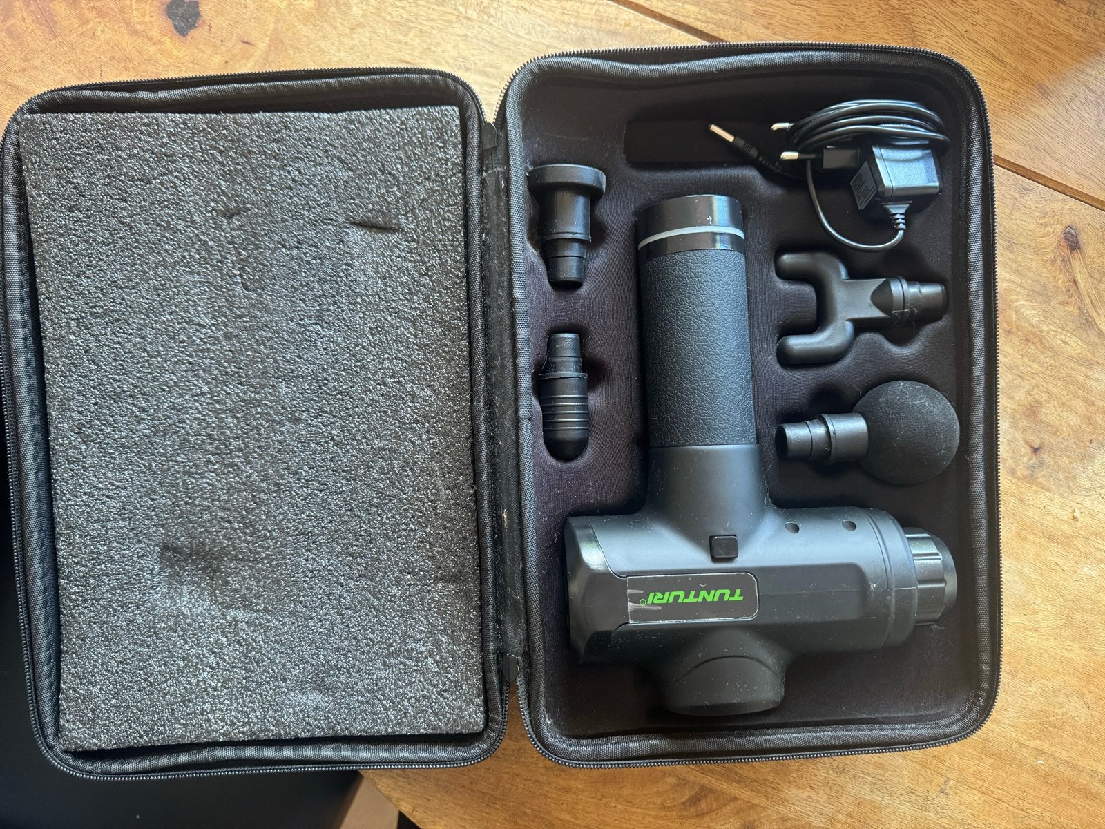 Tunturi Massage Gun - Diepe Spiermassage, Ophalen of Verzenden, Zo goed als nieuw, Apparaat