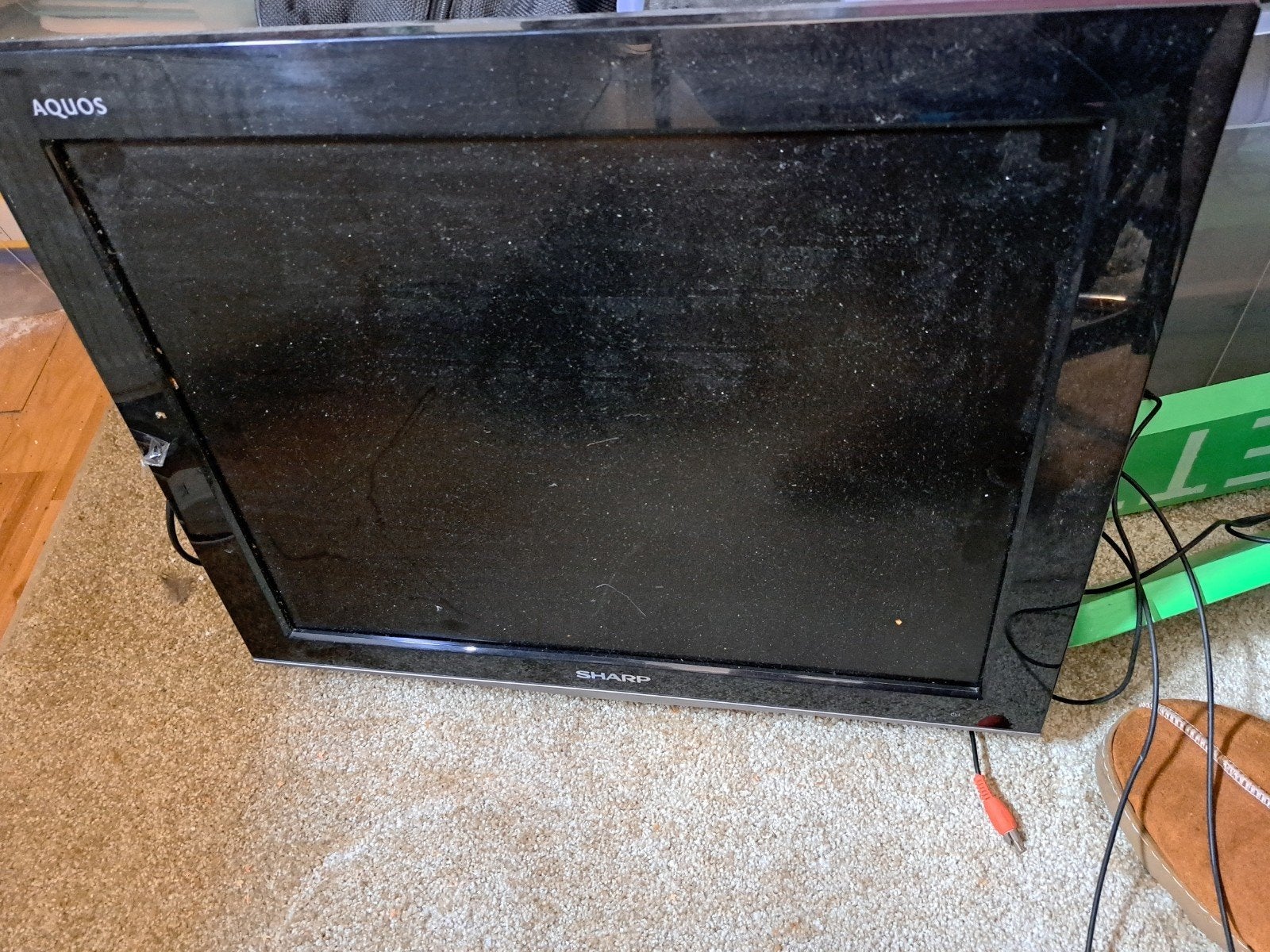 Sharp tv met ophangsysteem, Ophalen, Gebruikt, 50 Hz, Sharp
