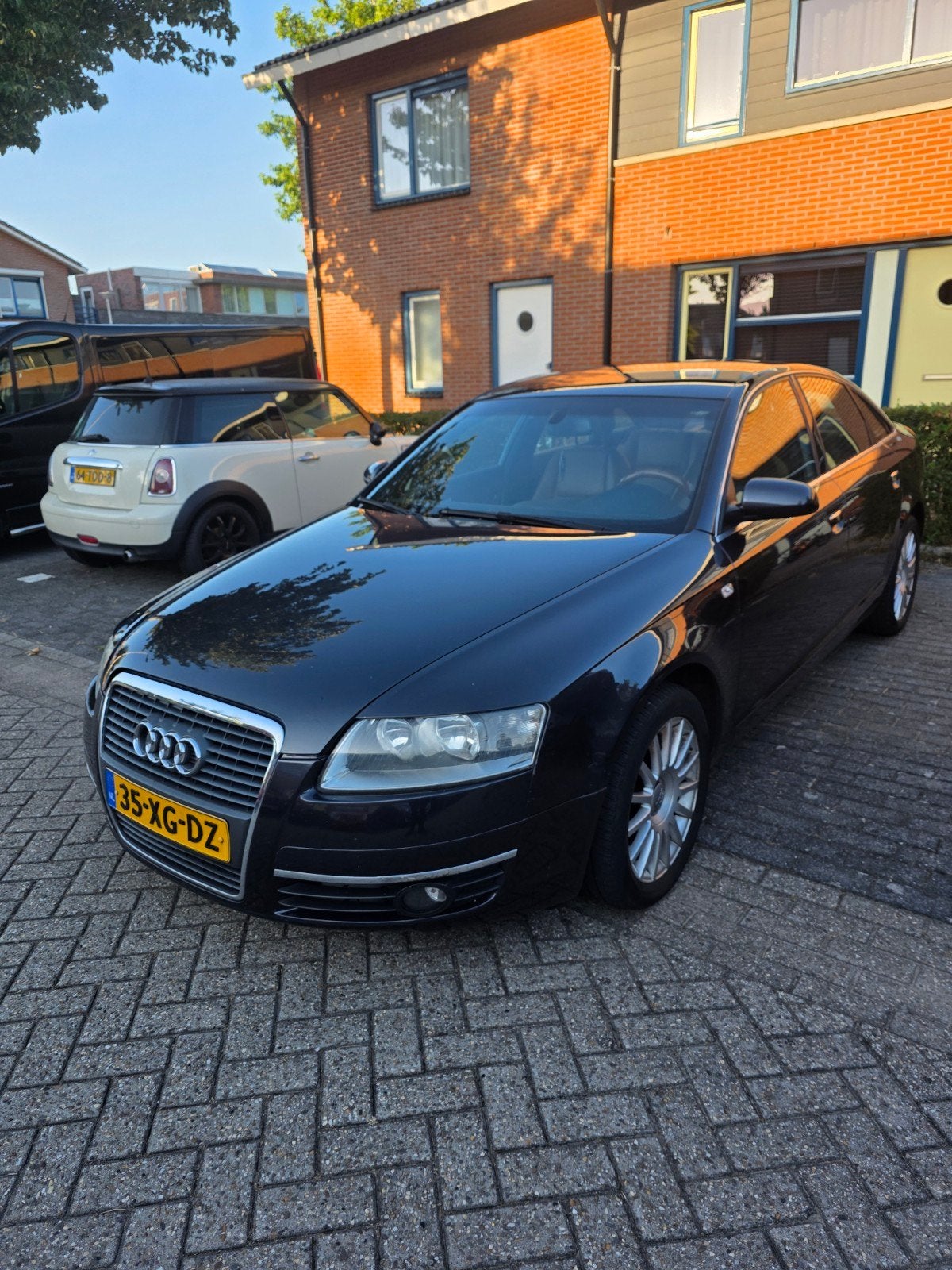 Audi A6 automaat | motor vervangen | lederen interieur, 1525 kg, 4 cilinders, 1984 cc, Bruin