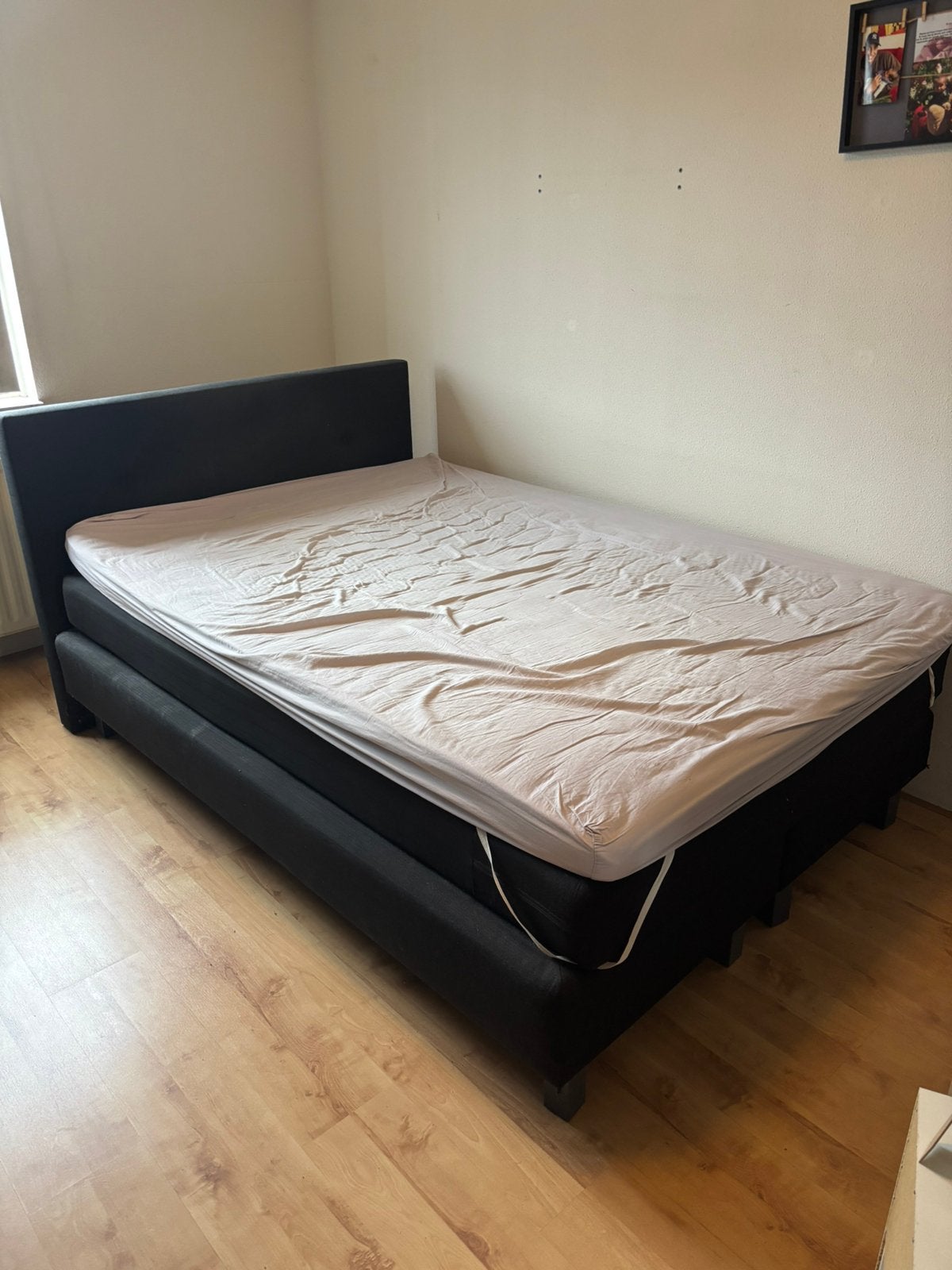 Bed (zwart), Huis en Inrichting, Ophalen, Gebruikt, Zwart, 140 cm