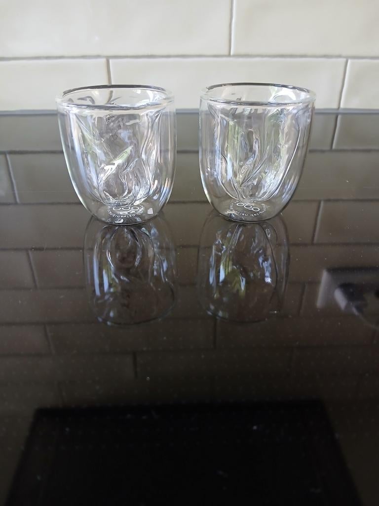 QDO Elements espresso glaasjes met een twist  (2), Ophalen of Verzenden, Overige stijlen, Kop(pen) en/of Schotel(s), Glas